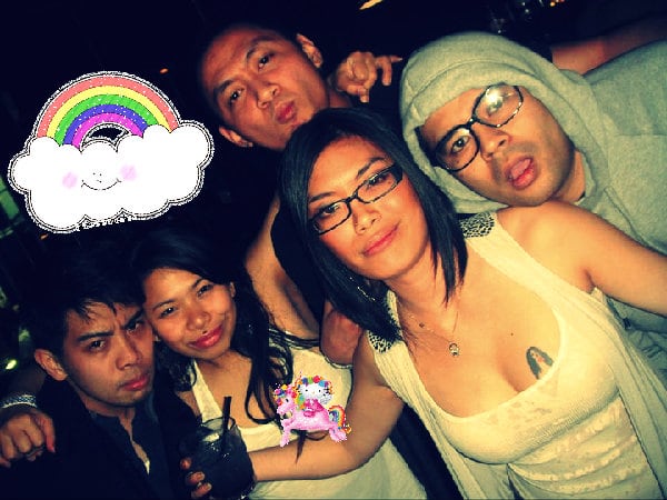 Super happy sunny divine pink glitter